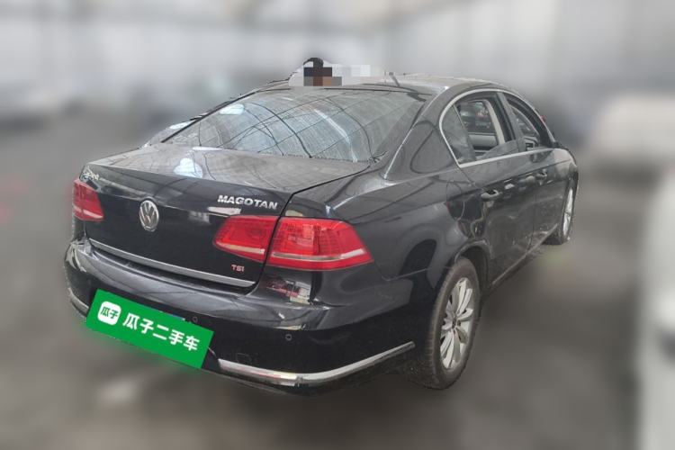 Used Volkswagen Magotan 2013 2.0 TSI Luxury Model Rear Right 45 Deg