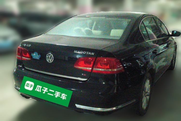 Used Volkswagen Magotan 2013 1.8TSI Premier Model Rear Right 45 Deg
