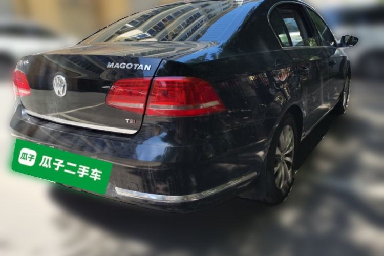 Used Volkswagen Magotan 2013 1.8TSI Luxury Model Rear Right 45 Deg