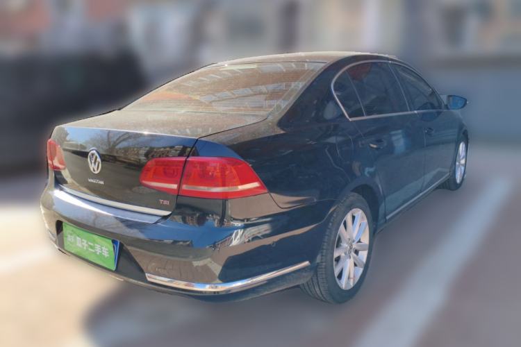 Used Volkswagen Magotan 2013 2.0 TSI Prestige Model Rear Right 45 Deg