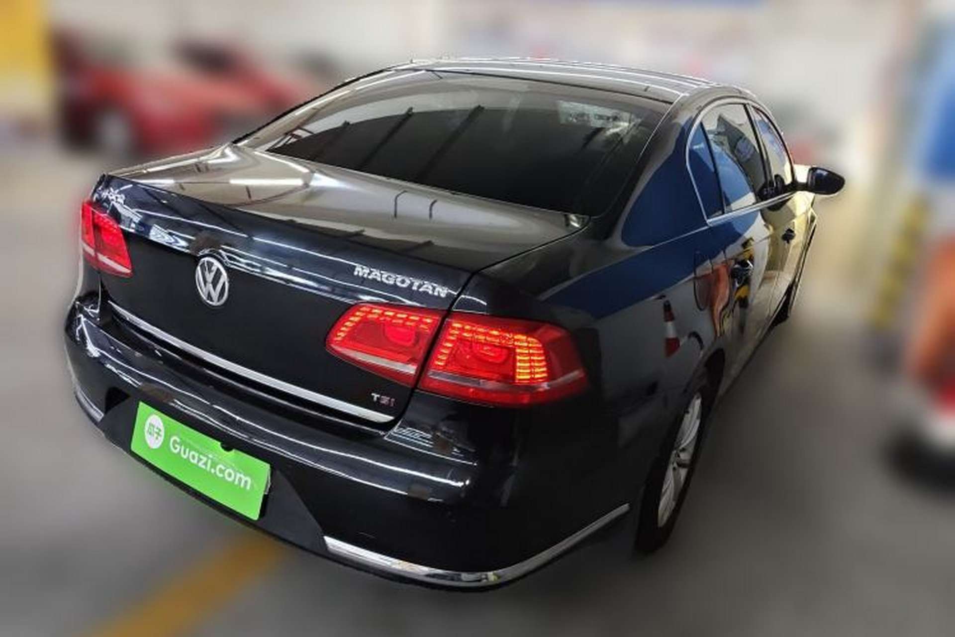 Used Volkswagen Magotan 2013 1.8TSI Premier Model Rear Right 45 Deg