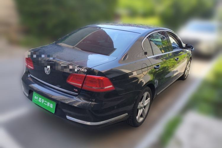 Used Volkswagen Magotan 2013 2.0 TSI Ultimate Model Rear Right 45 Deg