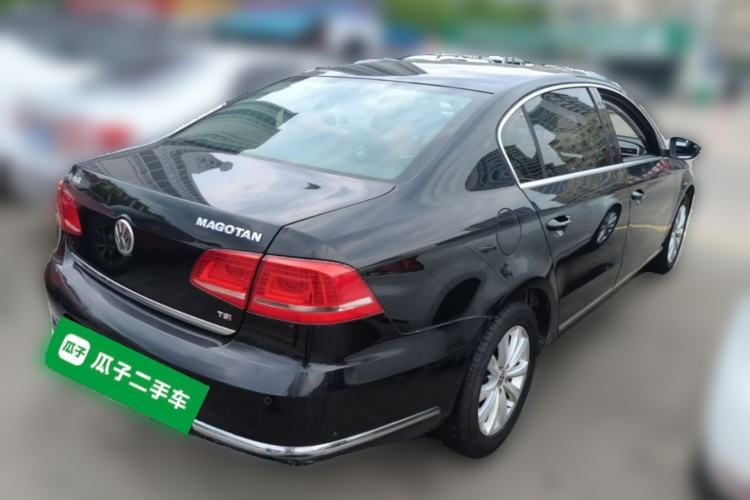 Used Volkswagen Magotan 2013 1.8TSI Premier Model Rear Right 45 Deg