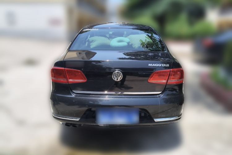 Used Volkswagen Magotan 2013 2.0 TSI Ultimate Model Rear