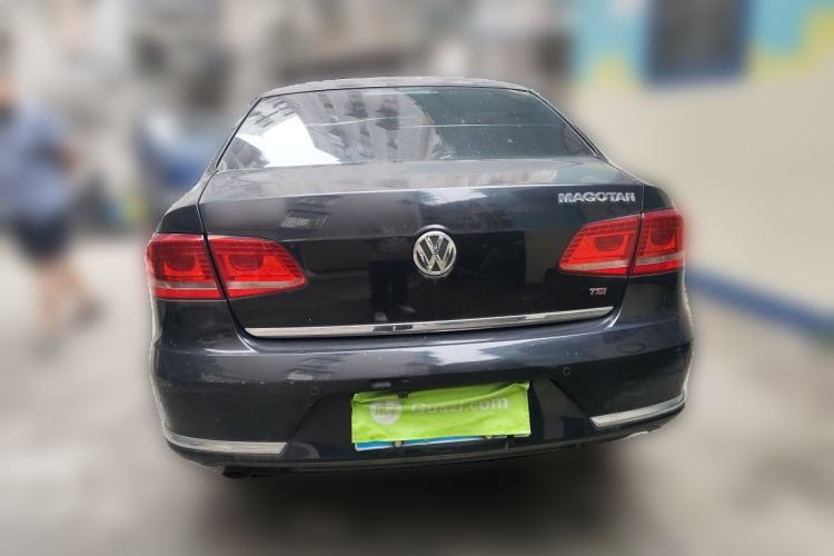 Used Volkswagen Magotan 2013 1.8TSI Luxury Model Rear