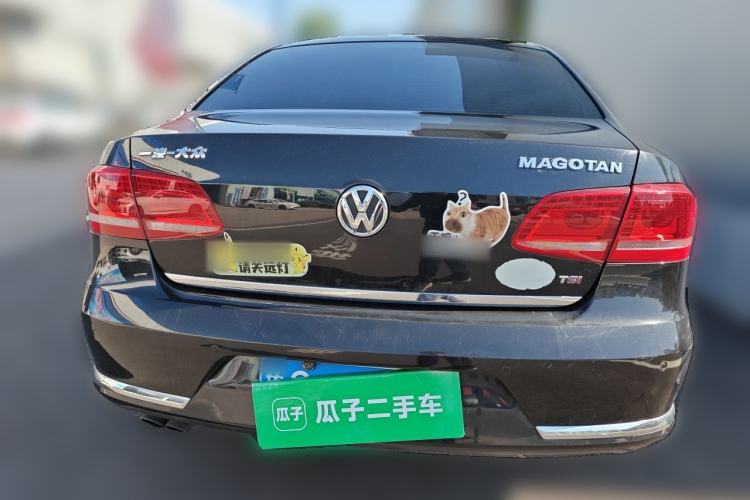 Used Volkswagen Magotan 2013 1.8TSI Luxury Model Rear
