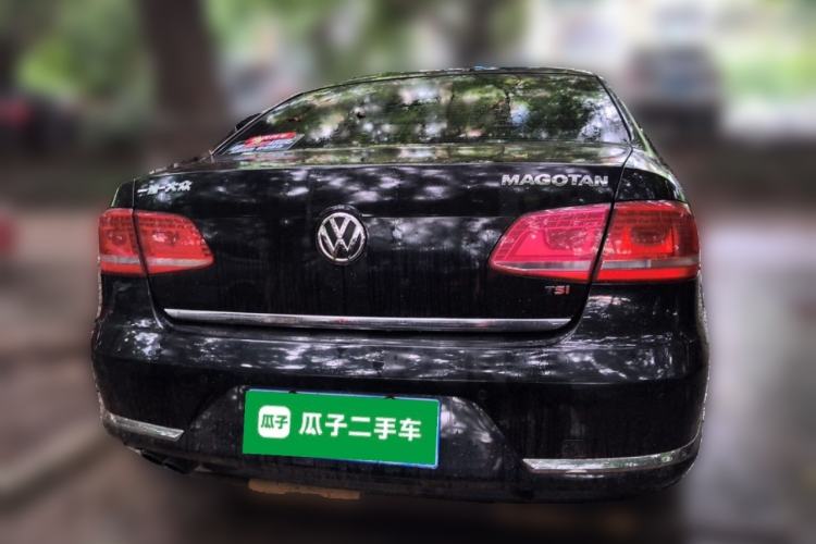 Used Volkswagen Magotan 2013 1.8TSI Premier Model Rear