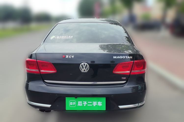 Used Volkswagen Magotan 2013 2.0 TSI Luxury Model Rear
