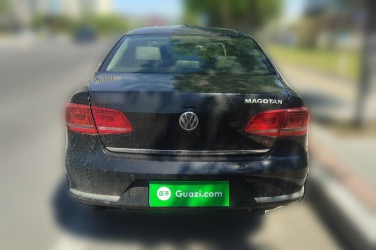 Used Volkswagen Magotan 2013 2.0 TSI Prestige Model Rear