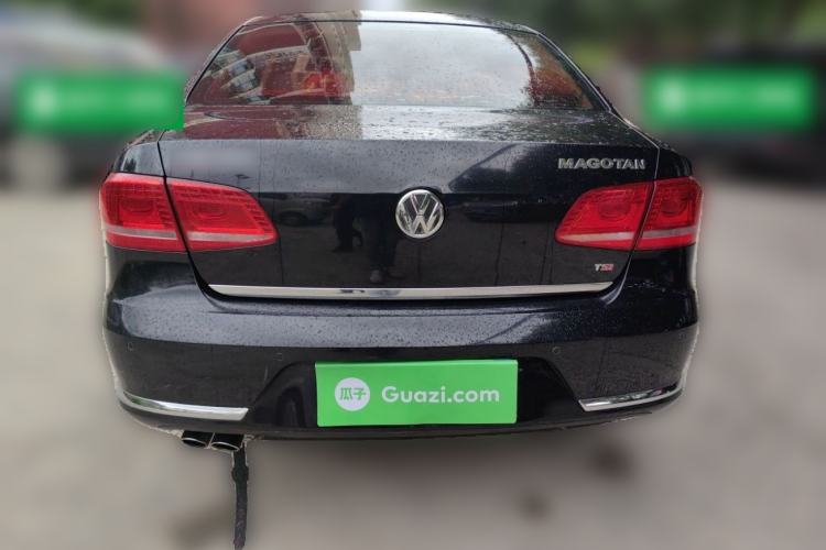 Used Volkswagen Magotan 2013 1.8TSI Luxury Model Rear
