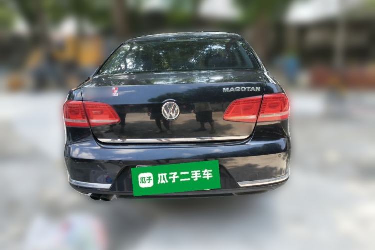 Used Volkswagen Magotan 2013 1.8TSI Premier Model Rear