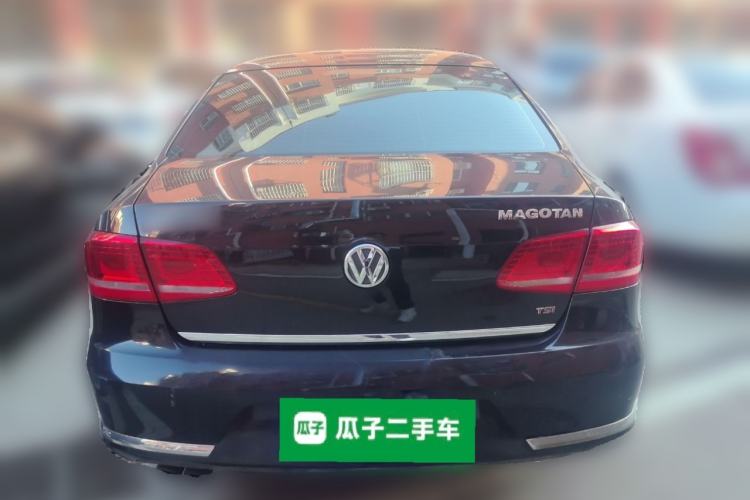 Used Volkswagen Magotan 2013 2.0 TSI Prestige Model Rear