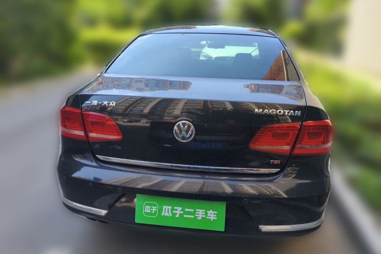 Used Volkswagen Magotan 2013 2.0 TSI Ultimate Model Rear