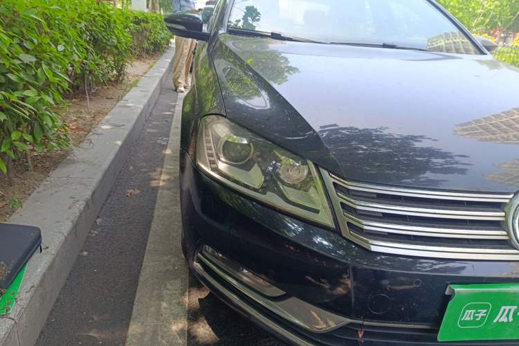 Used Volkswagen Magotan 2013 1.8TSI Luxury Model Right Front Headlight