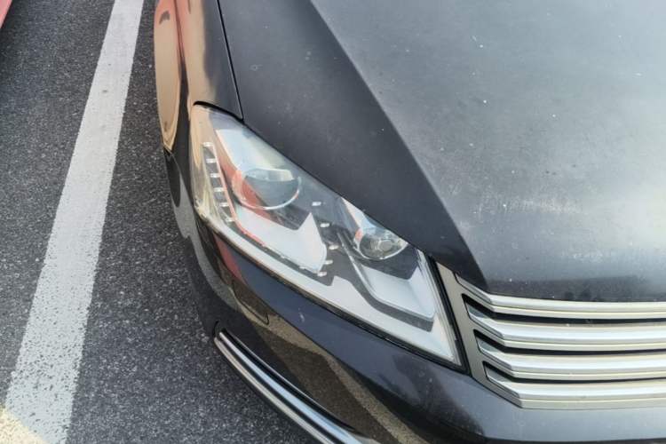 Used Volkswagen Magotan 2013 1.8TSI Luxury Model Right Front Headlight