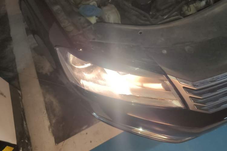 Used Volkswagen Magotan 2013 1.8TSI Premier Model Right Front Headlight