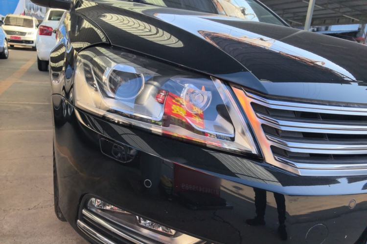 Used Volkswagen Magotan 2013 1.8TSI Luxury Model Right Front Headlight