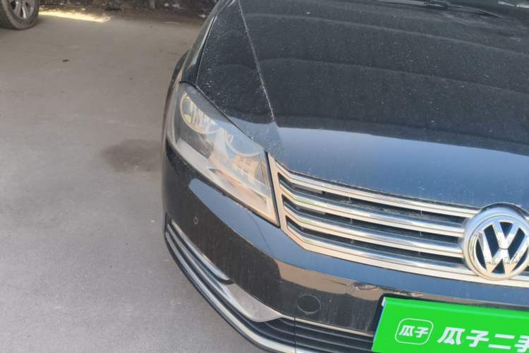 Used Volkswagen Magotan 2013 1.8TSI Premier Model Right Front Headlight
