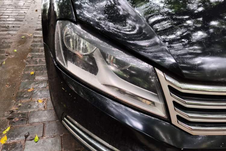 Used Volkswagen Magotan 2013 1.8TSI Premier Model Right Front Headlight