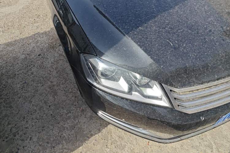 Used Volkswagen Magotan 2013 1.8TSI Prestige Model Right Front Headlight