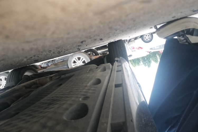 Used Volkswagen Magotan 2013 2.0 TSI Ultimate Model Right Side Sill