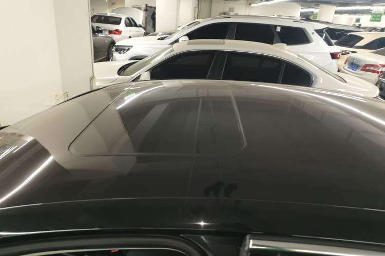 Used Volkswagen Magotan 2013 1.8TSI Luxury Model Roof