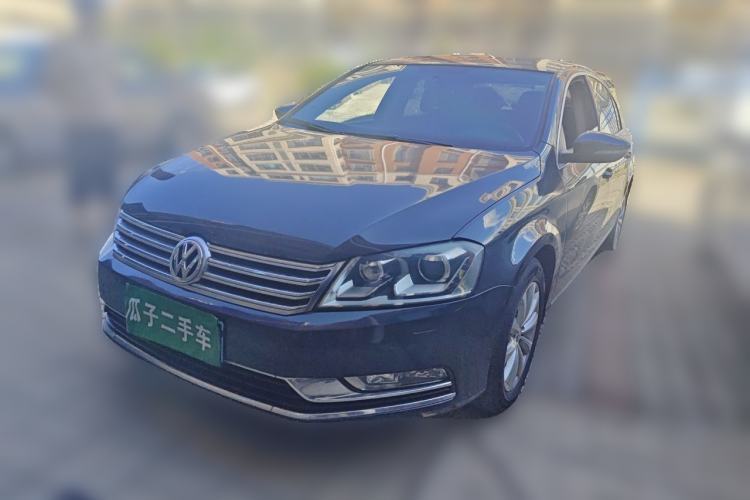 Used Volkswagen Magotan 2013 1.8TSI Luxury Model Guazi used car, China used car export, Used car for sale, Used  cars, Cheapest cars for sale