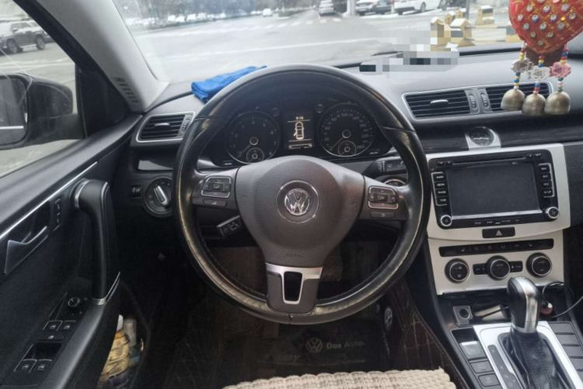 Used Volkswagen Magotan 2013 1.8TSI Luxury Model Steering Wheel