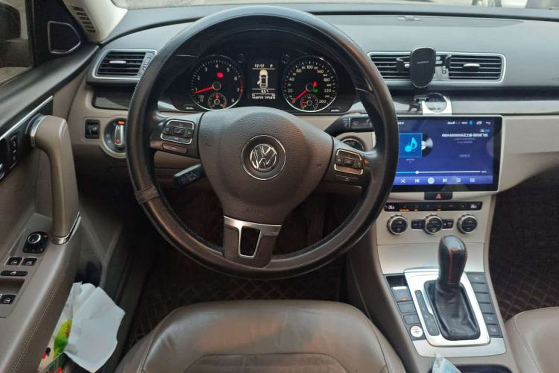 Used Volkswagen Magotan 2013 2.0 TSI Prestige Model Steering Wheel