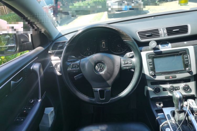 Used Volkswagen Magotan 2013 1.8TSI Prestige Model Steering Wheel