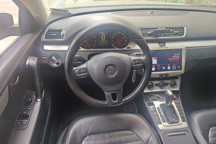 Used Volkswagen Magotan 2013 1.8TSI Premier Model Steering Wheel