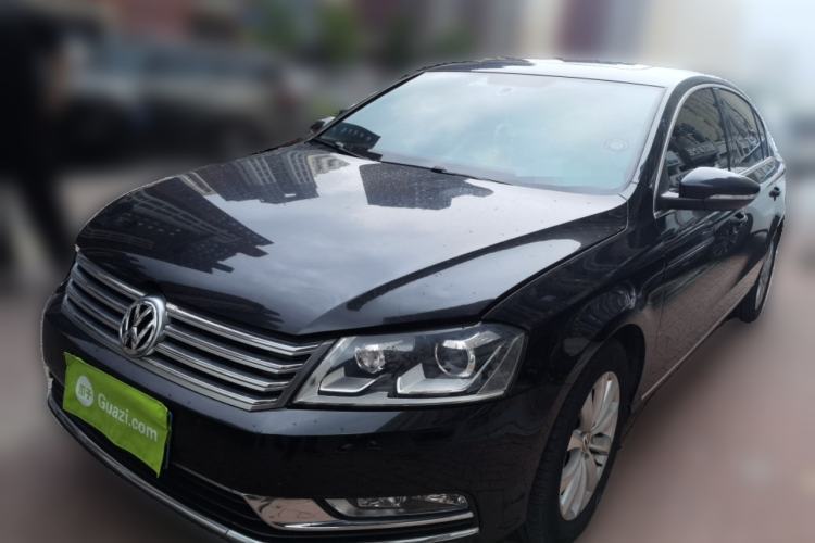 Used Volkswagen Magotan 2013 1.8TSI Luxury Model Guazi used car, China used car export, Used car for sale, Used  cars, Cheapest cars for sale