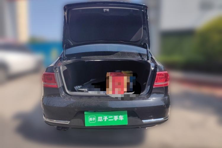 Used Volkswagen Magotan 2013 1.8TSI Premier Model Trunk
