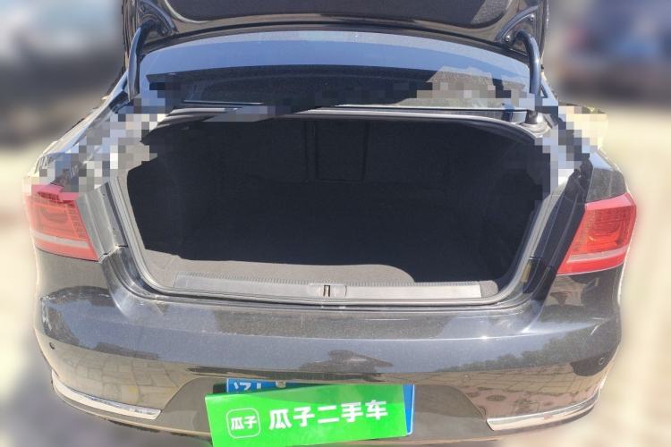 Used Volkswagen Magotan 2013 1.8TSI Luxury Model Trunk