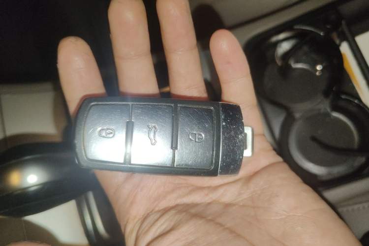 Used Volkswagen Magotan 2013 2.0 TSI Prestige Model Vehicle Key