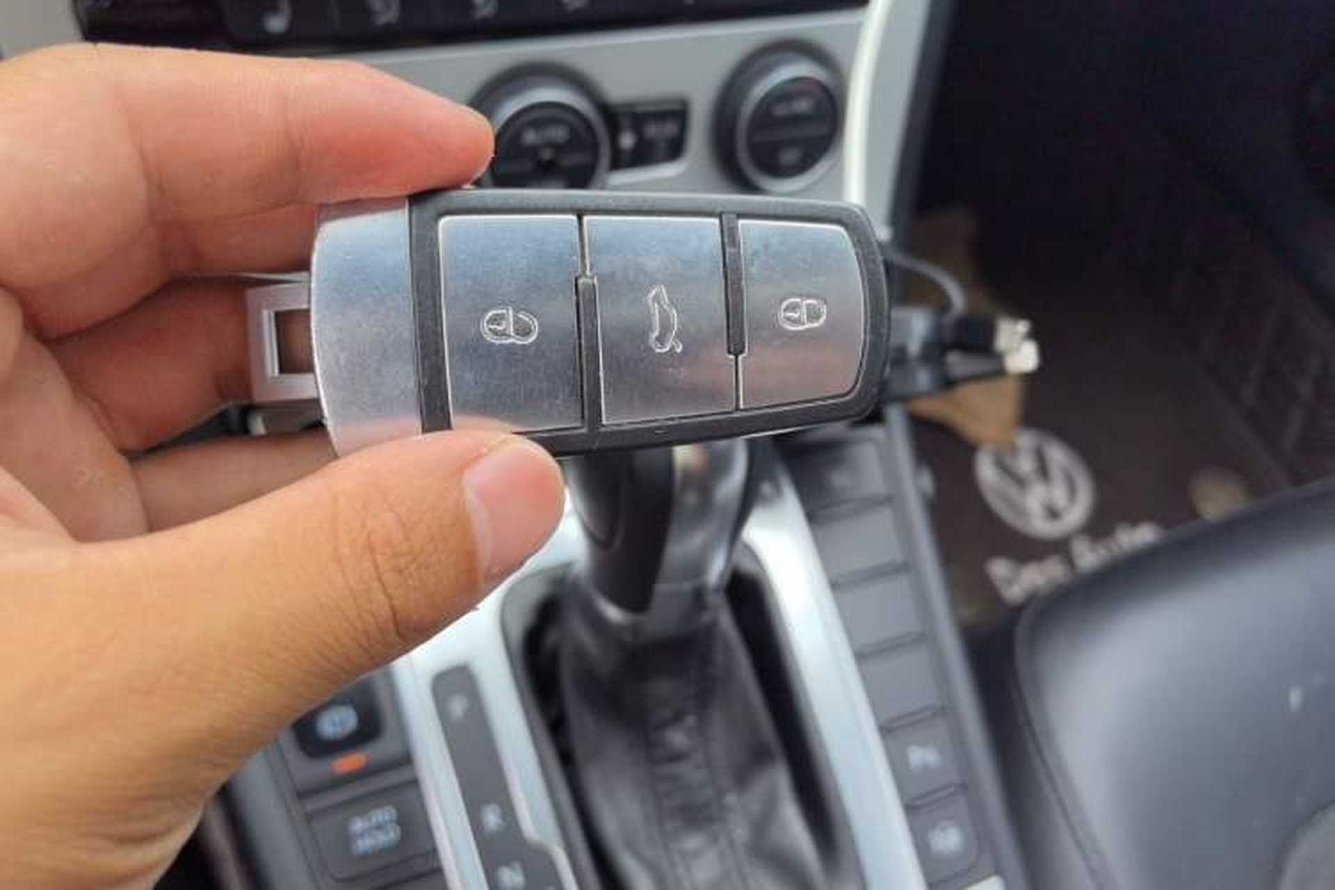Used Volkswagen Magotan 2013 2.0 TSI Prestige Model Vehicle Key