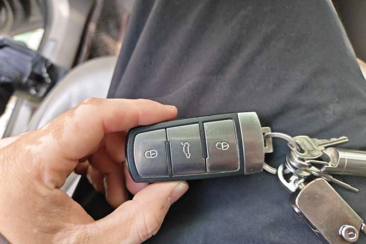 Used Volkswagen Magotan 2013 1.8TSI Prestige Model Vehicle Key