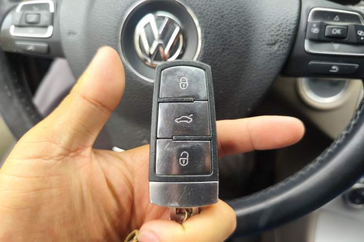 Used Volkswagen Magotan 2013 1.8TSI Prestige Model Vehicle Key