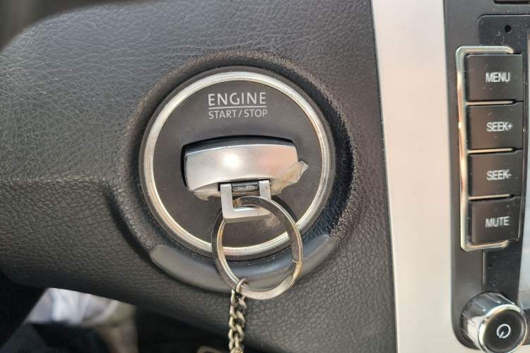 Used Volkswagen Magotan 2013 1.8TSI Premier Model Vehicle Key