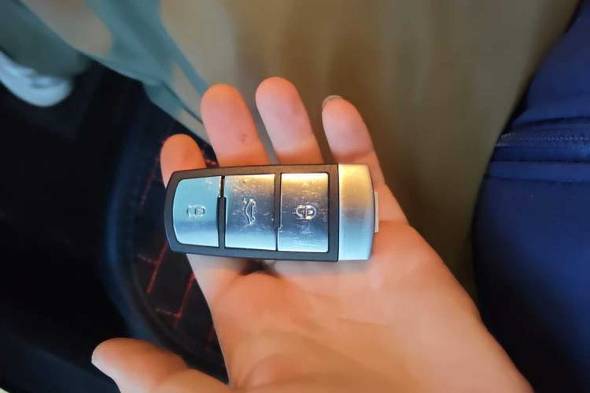 Used Volkswagen Magotan 2013 1.8TSI Premier Model Vehicle Key