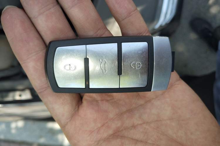 Used Volkswagen Magotan 2013 2.0 TSI Prestige Model Vehicle Key