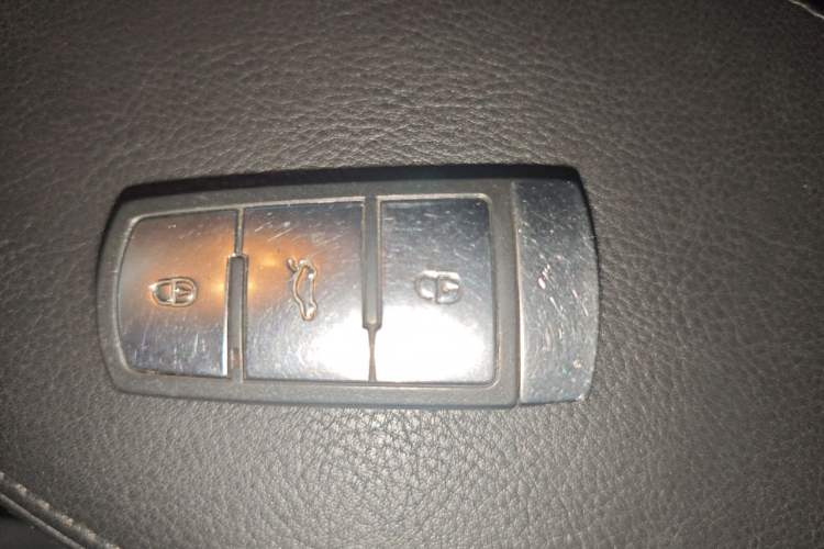 Used Volkswagen Magotan 2013 1.8TSI Premier Model Vehicle Key