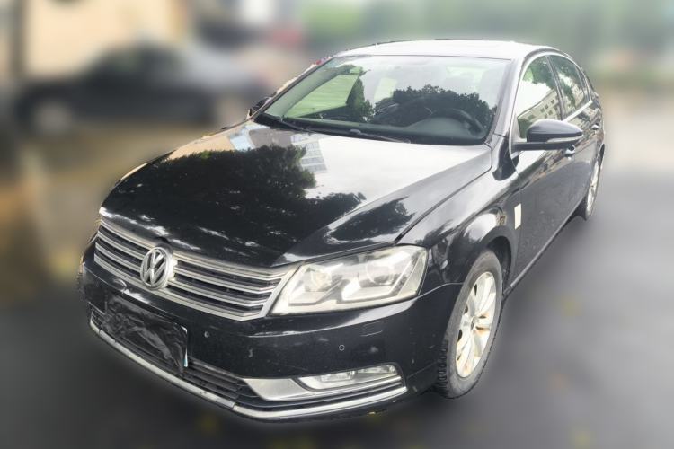 Used Volkswagen Magotan 2013 1.8TSI Luxury Model Guazi used car, China used car export, Used car for sale, Used cars, Cheapest cars for sale