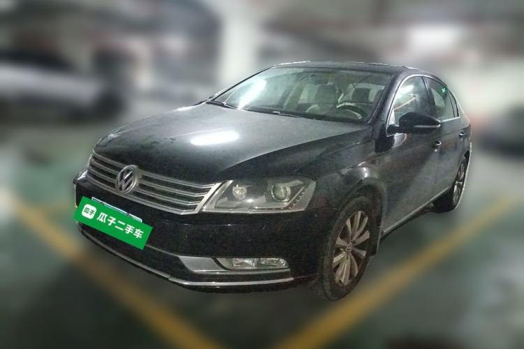 Used Volkswagen Magotan 2013 1.8TSI Luxury Model Guazi used car, China used car export, Used car for sale, Used  cars, Cheapest cars for sale