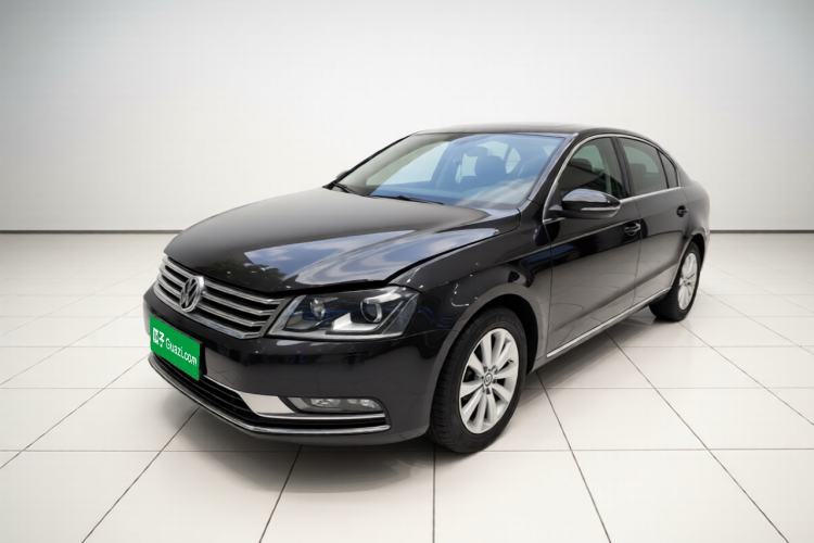 Volkswagen Magotan 2013 2.0 TSI Luxury Model مستعملة Guazi used car, China used car export, Used car for sale, Used  cars, Cheapest cars for sale