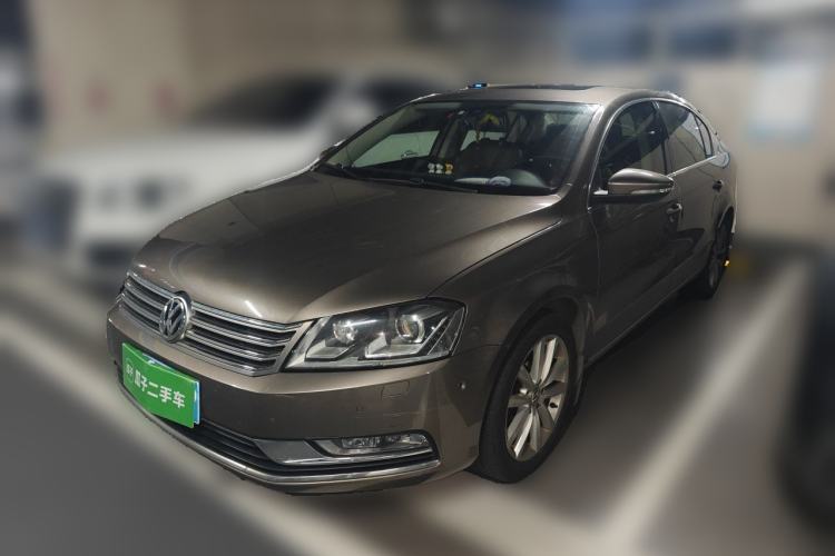 Used Volkswagen Magotan 2013 1.8TSI Prestige Model Guazi used car, China used car export, Used car for sale, Used cars, Cheapest cars for sale