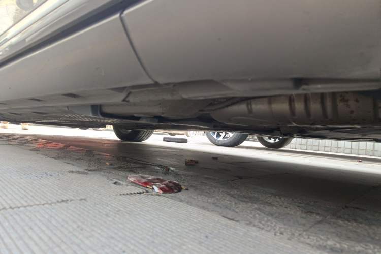 Used Volkswagen Magotan 2013 1.8TSI Premier Model Chassis Rear Left