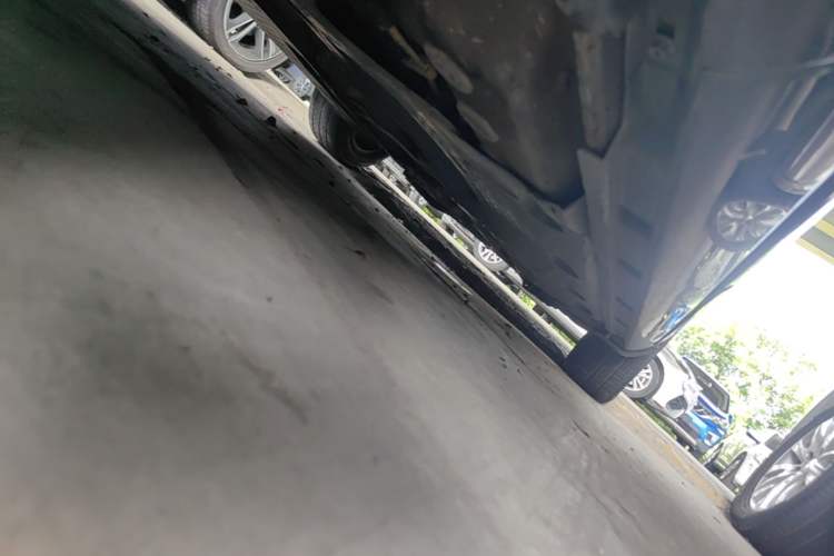 Used Volkswagen Magotan 2013 1.8TSI Luxury Model Chassis Rear Right
