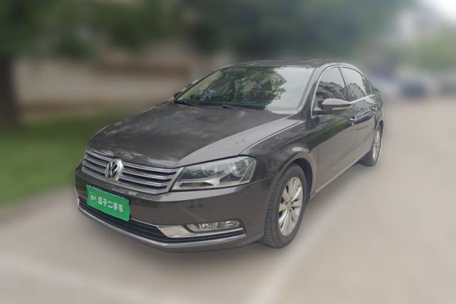 Ojetý Volkswagen Magotan 2013 1.8TSI Premier Model