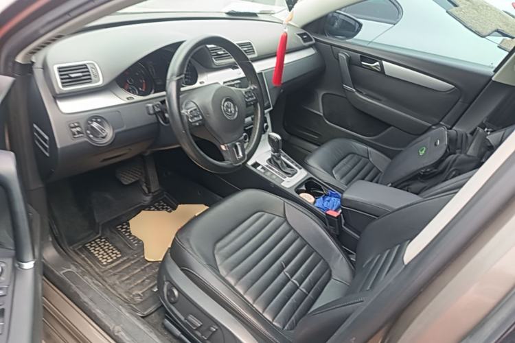 Used Volkswagen Magotan 2013 1.8TSI Premier Model Driver Seat